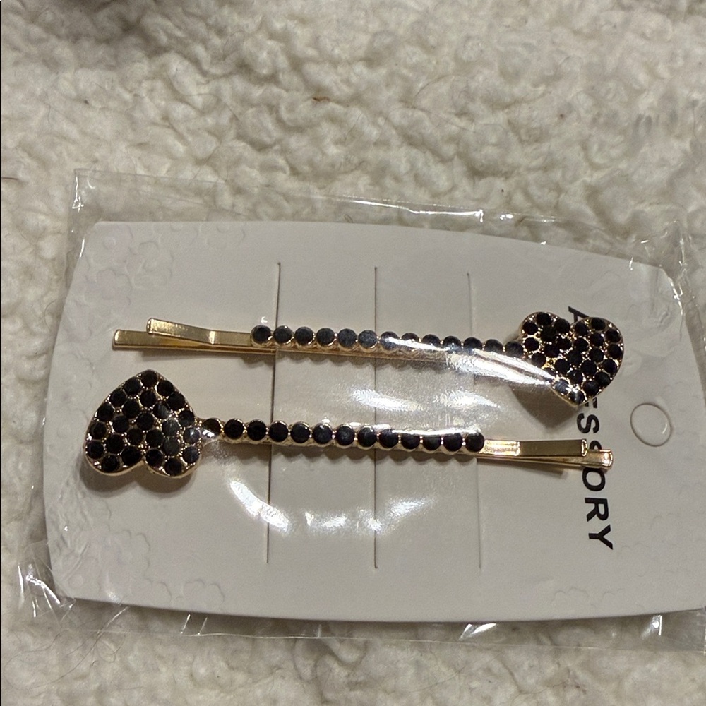 Heart Rhinestone Hair Clips Set - Picture 10 of 15
